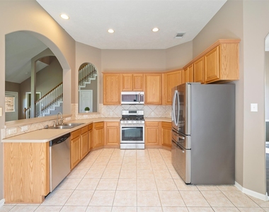 406 Stockbridge Lane - Photo Thumbnail 20