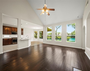 8306 Golden Harbour - Photo Thumbnail 11