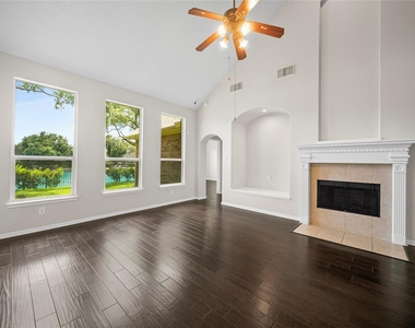 8306 Golden Harbour - Photo Thumbnail 8