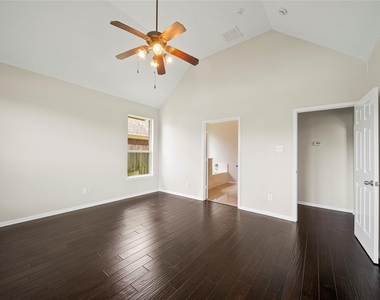 8306 Golden Harbour - Photo Thumbnail 23