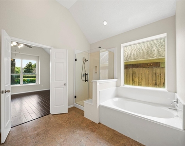 8306 Golden Harbour - Photo Thumbnail 26