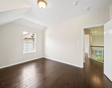 8306 Golden Harbour - Photo Thumbnail 39