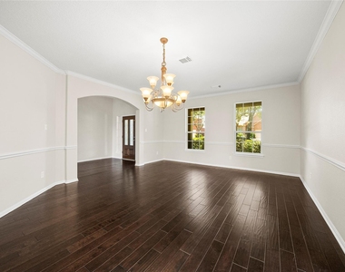 8306 Golden Harbour - Photo Thumbnail 5
