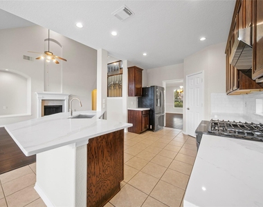 8306 Golden Harbour - Photo Thumbnail 17