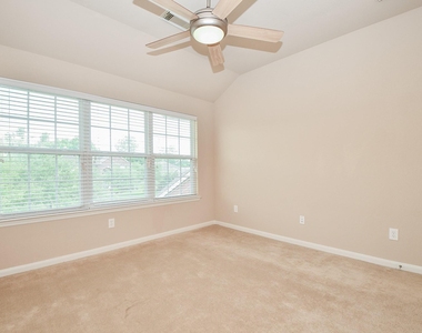 21502 Venture Park Drive - Photo Thumbnail 19