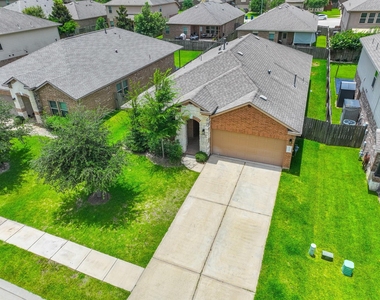 138 Meadow Grove Drive - Photo Thumbnail 1