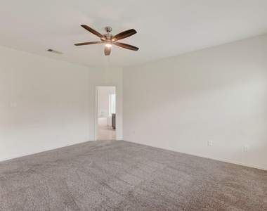138 Meadow Grove Drive - Photo Thumbnail 25