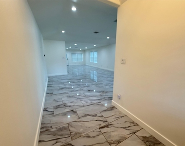 1427 Kappa Street - Photo Thumbnail 3