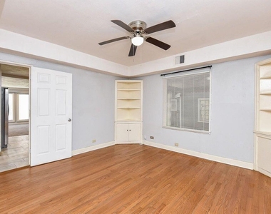 4916 Old Spanish Trail - Photo Thumbnail 5