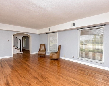 4916 Old Spanish Trail - Photo Thumbnail 12