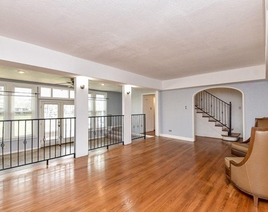 4916 Old Spanish Trail - Photo Thumbnail 13