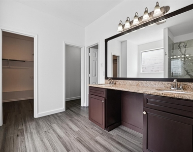 13403 Summer Villa Lane - Photo Thumbnail 30
