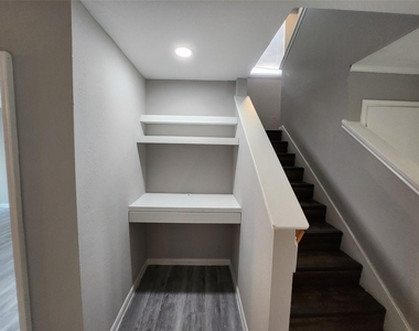 20718 Blanton Brook Drive - Photo Thumbnail 6