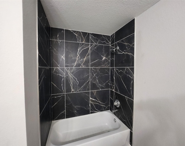 20718 Blanton Brook Drive - Photo Thumbnail 15