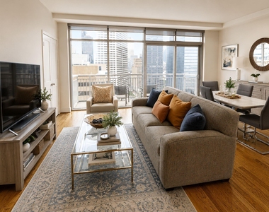 1400 Mckinney Street - Photo Thumbnail 1