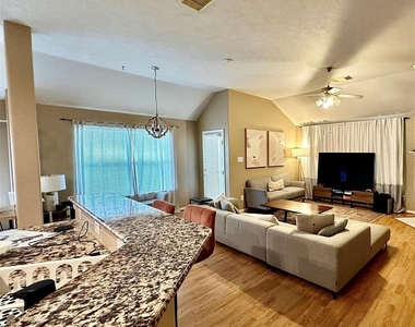 1106 Kerri Court - Photo Thumbnail 16