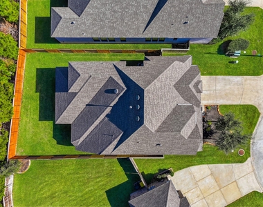 662 Lost Maples Bend Lane - Photo Thumbnail 36