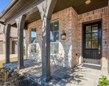 662 Lost Maples Bend Lane - Photo Thumbnail 5