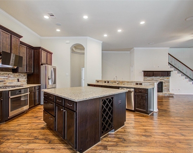 28666 Pleasant Forest Dr - Photo Thumbnail 20