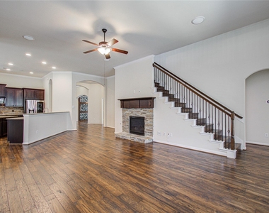 28666 Pleasant Forest Dr - Photo Thumbnail 14