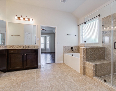 28666 Pleasant Forest Dr - Photo Thumbnail 26