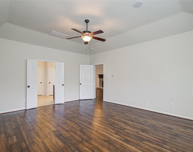 28666 Pleasant Forest Dr - Photo Thumbnail 24