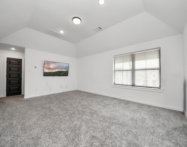 8906 Iron Forge Road - Photo Thumbnail 26