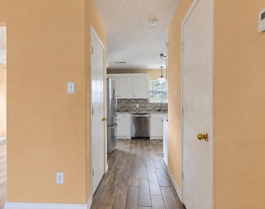 4931 Steel Meadows Lane - Photo Thumbnail 5