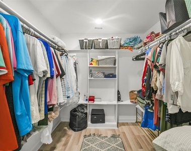 11026 Desert Springs Circle - Photo Thumbnail 24