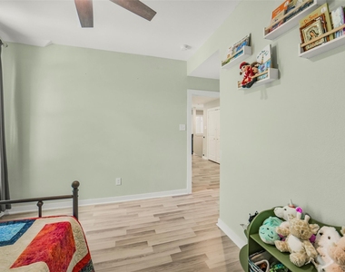 11026 Desert Springs Circle - Photo Thumbnail 27