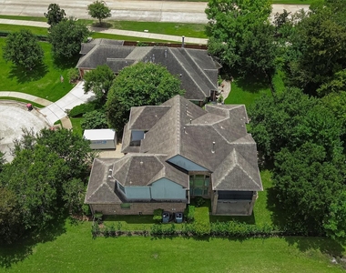 8602 Two Sisters Court - Photo Thumbnail 1