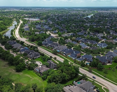 8602 Two Sisters Court - Photo Thumbnail 41