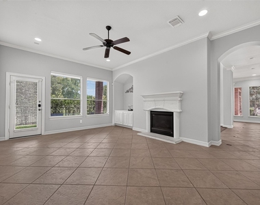 8602 Two Sisters Court - Photo Thumbnail 9