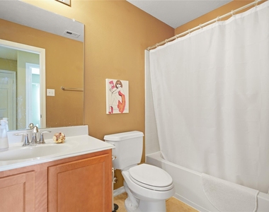 211 Bloomhill Place - Photo Thumbnail 18