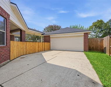 6165 Darlington Ct Court - Photo Thumbnail 34