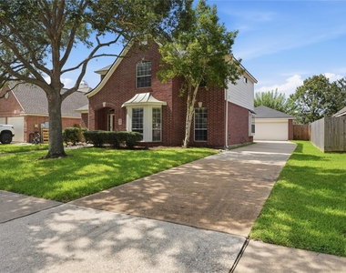 6165 Darlington Ct Court - Photo Thumbnail 2