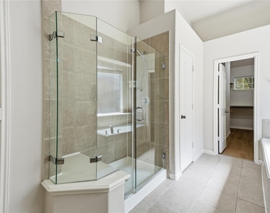 6165 Darlington Ct Court - Photo Thumbnail 21