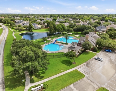 6165 Darlington Ct Court - Photo Thumbnail 35