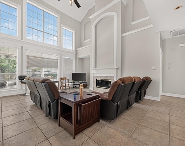 1715 Lake Quitman Drive - Photo Thumbnail 7