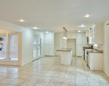 11616 Timberwild Street - Photo Thumbnail 15