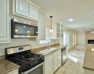11616 Timberwild Street - Photo Thumbnail 20