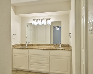 11616 Timberwild Street - Photo Thumbnail 28