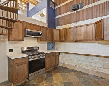 614 Pine Gully Road - Photo Thumbnail 1