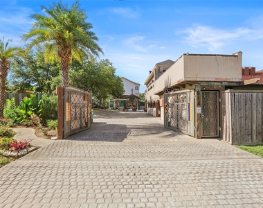614 Pine Gully Road - Photo Thumbnail 28