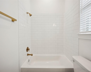4607 Indie Heights Lane - Photo Thumbnail 13