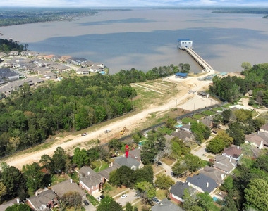 13339 Yaupon Holly Lane - Photo Thumbnail 24