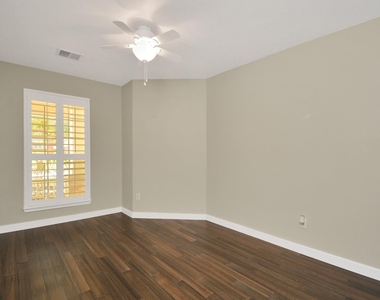 13339 Yaupon Holly Lane - Photo Thumbnail 15