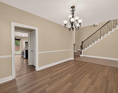 16803 Tabasso Court - Photo Thumbnail 12