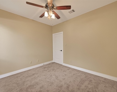 16803 Tabasso Court - Photo Thumbnail 38
