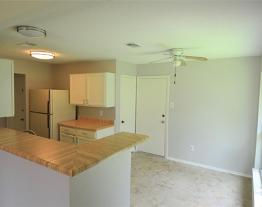 24006 Merry Oaks Drive - Photo Thumbnail 5